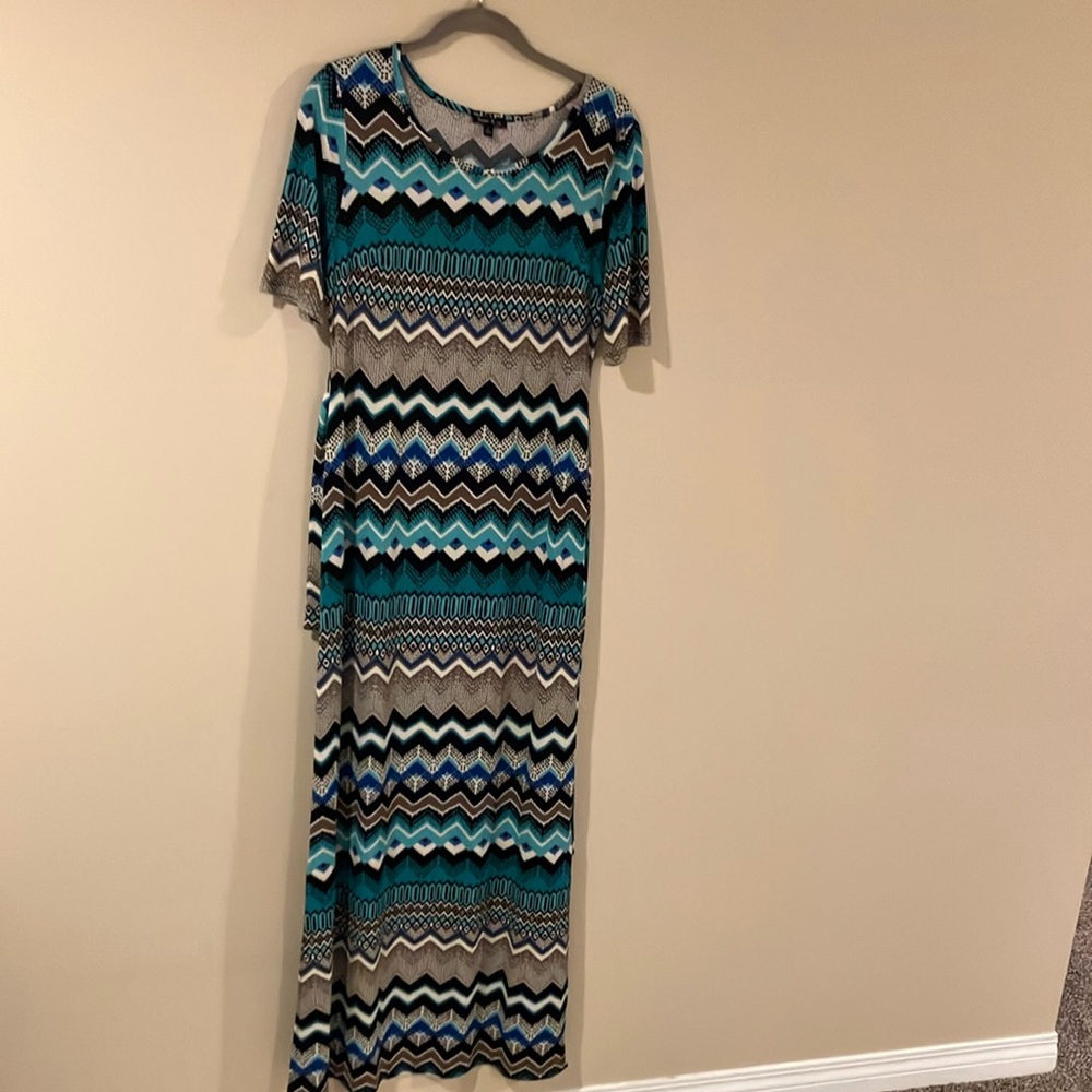 Sami & Jo Teal and Tan Chevron Maxi Dress